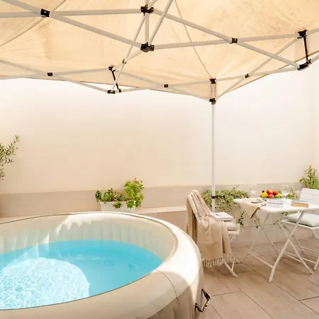 Aparthotel And Relax 4*